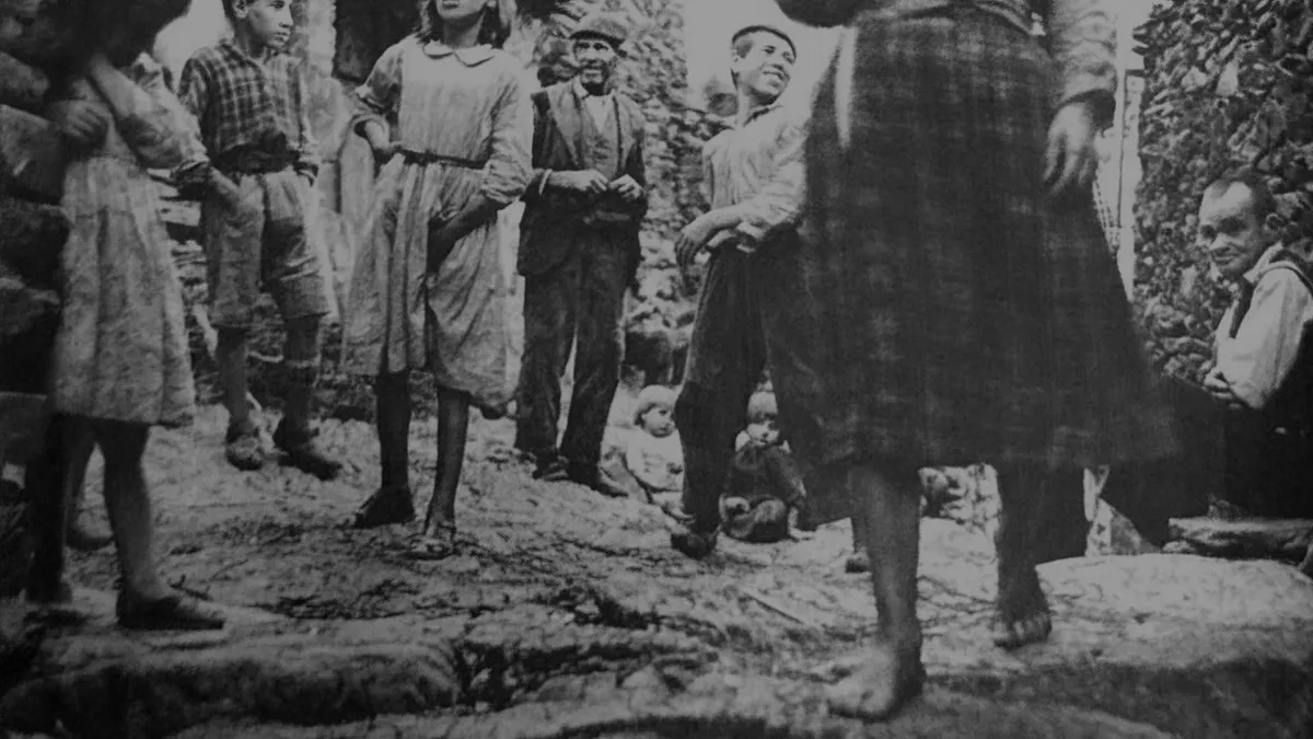 A land without bread and without color: Spanish marginality in the sixties in the travelogue of Söderberg and Strömholm